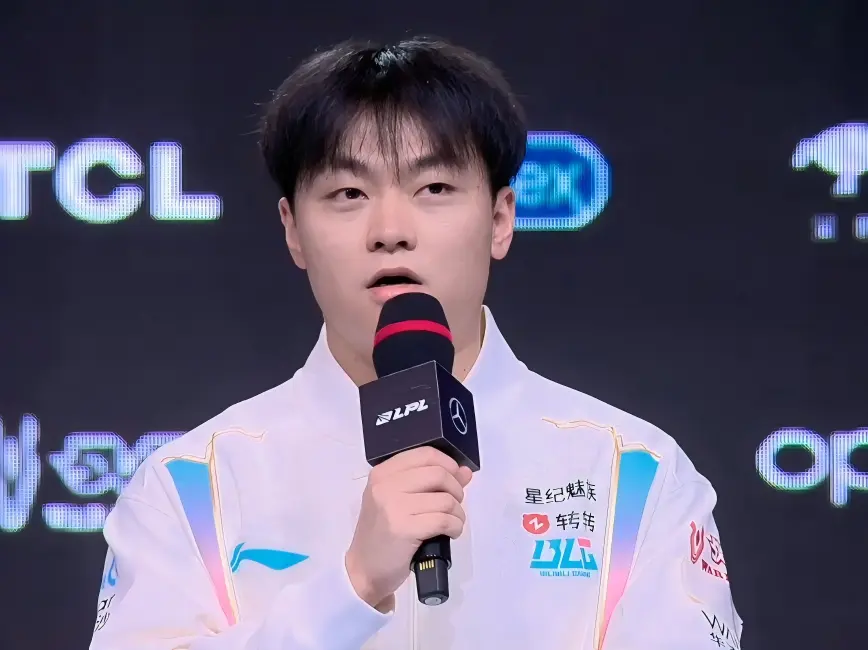 回训练赛与, alt