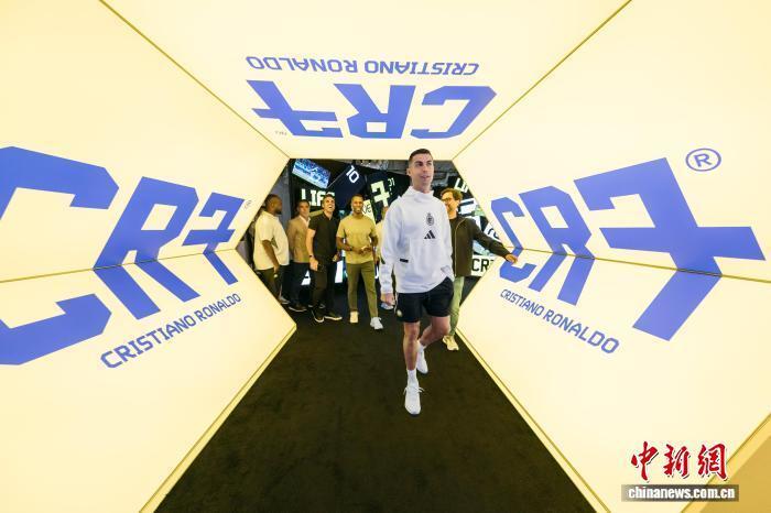 动设施, src, inews