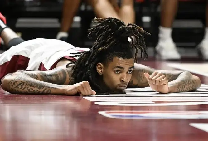 来积极的作, 他在场上任