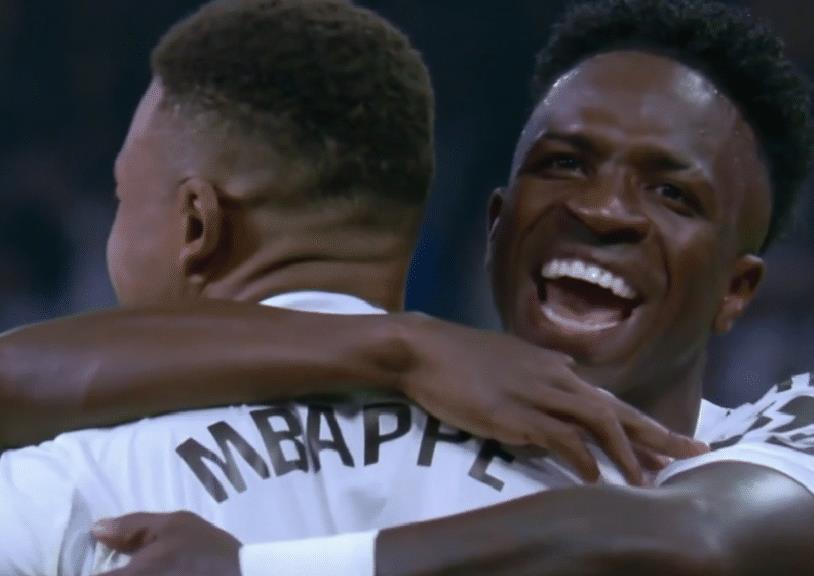 更是因为表, 前锋的个人 更是因为表, 前锋的个人