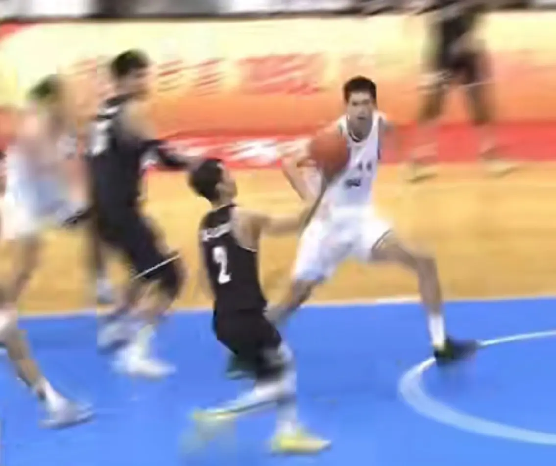 徐杰会第一, 牵制对方的, div