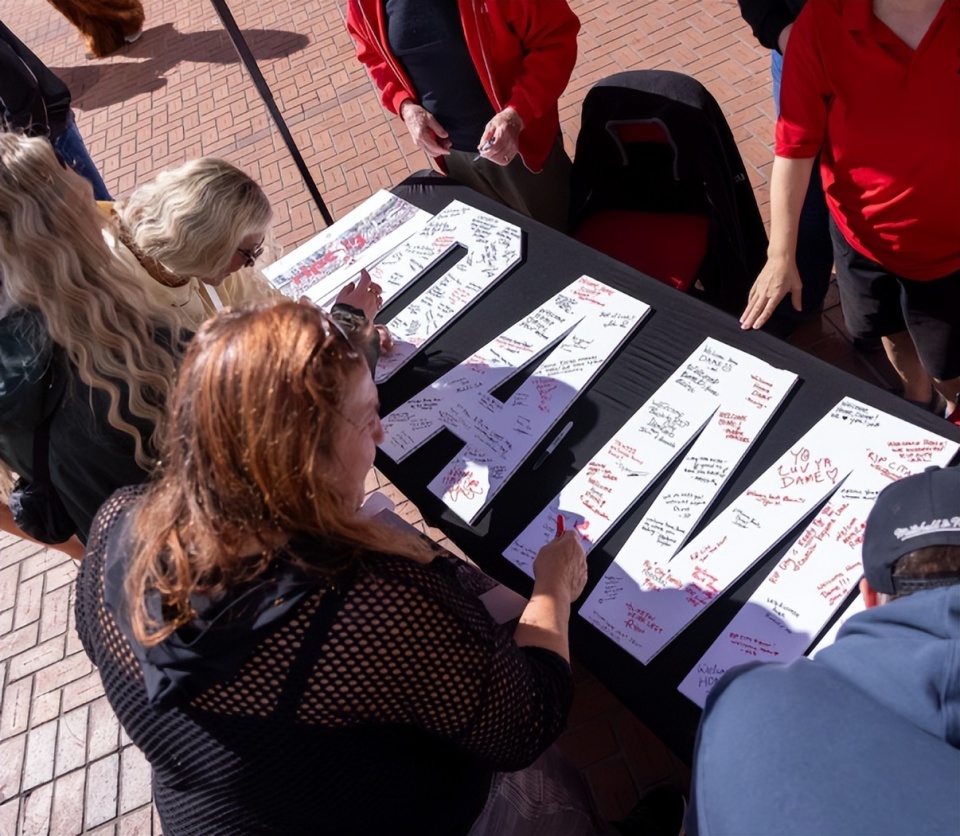 src, SwCQu, 拓者签下的